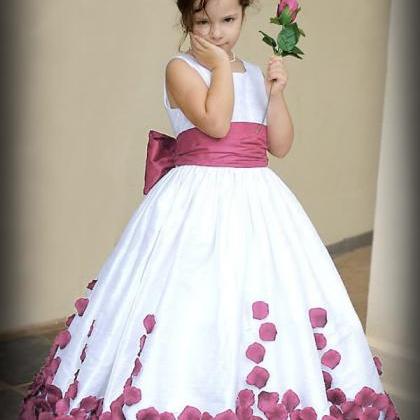 Round Neck Girls Princess Dresses Flower Girl..