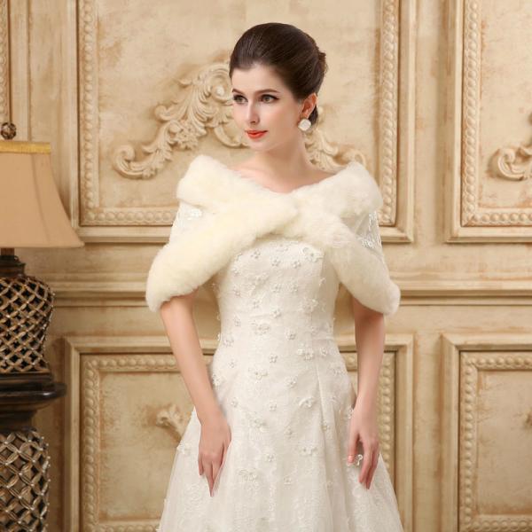 Women's White/ivory Cape Winter Warm Faux Fur Wrap Shrug Coat Bridal ...